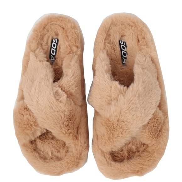 Size 8 Natural furry criss cross furry sandals - Picture 3 of 6